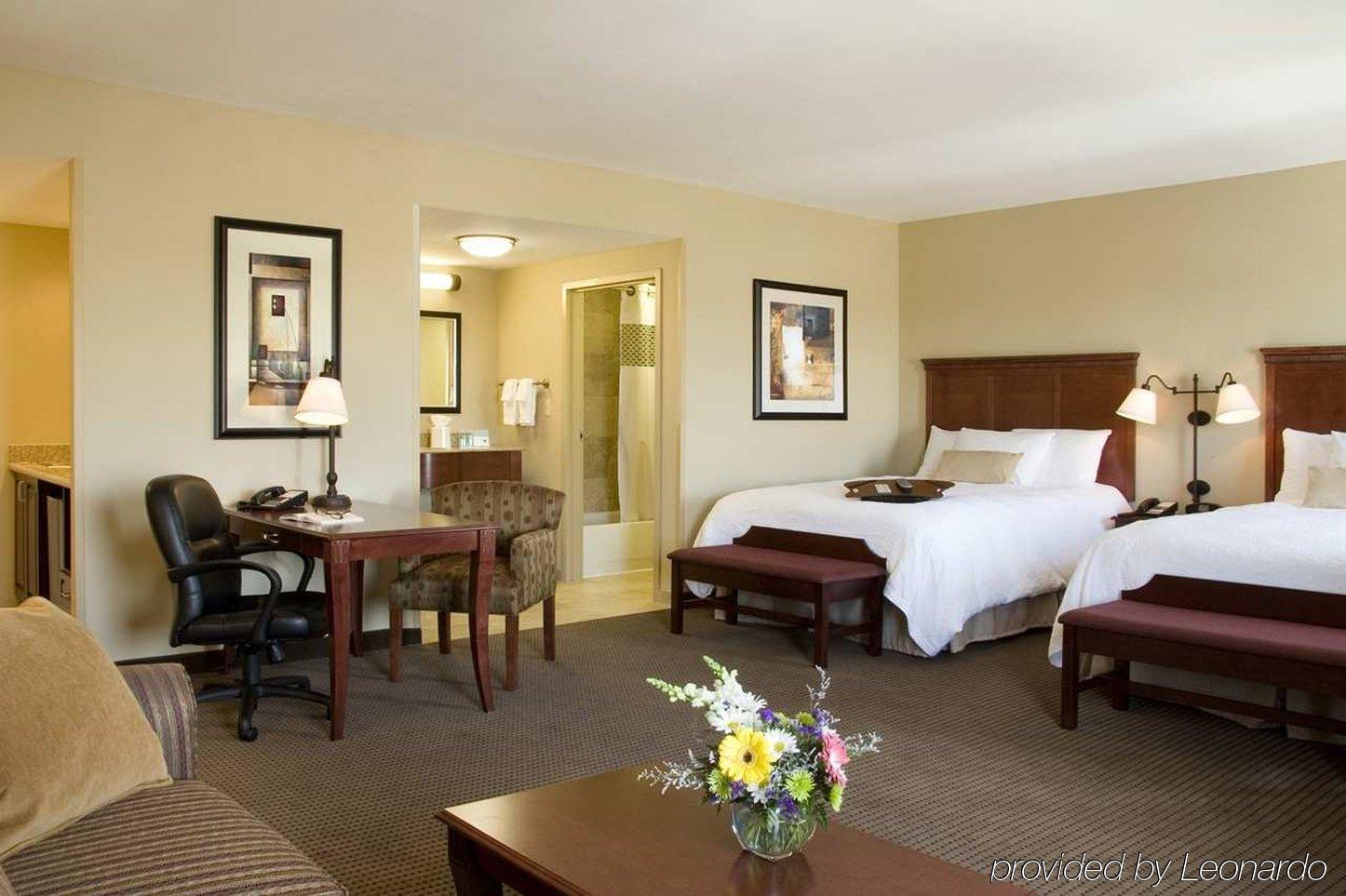 Hampton Inn & Suites Omaha Southwest-La Vista Номер фото